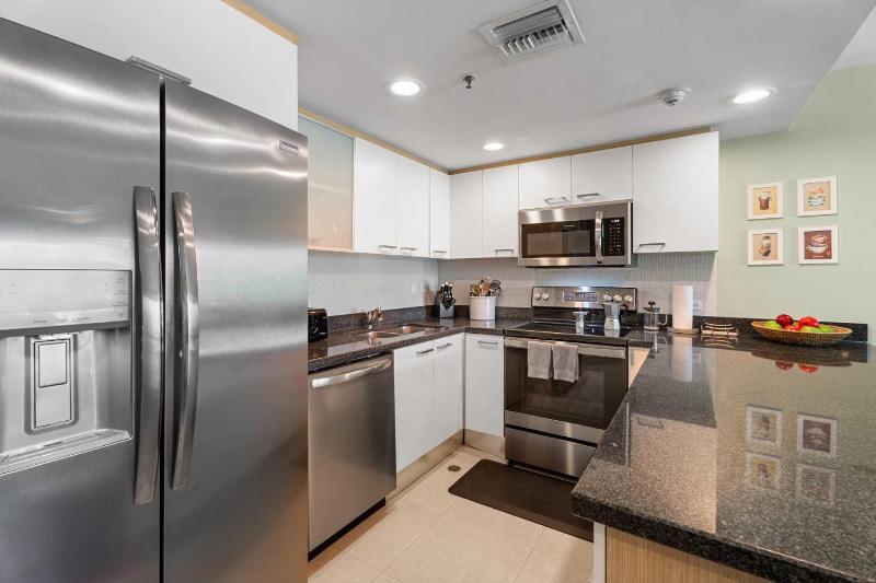 Beachfront - Divine Leisure 2BR condo - BC255 - image 14
