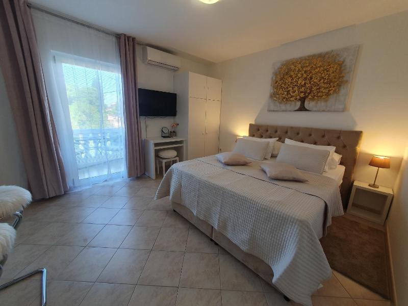 Apartments Amelie - image 29