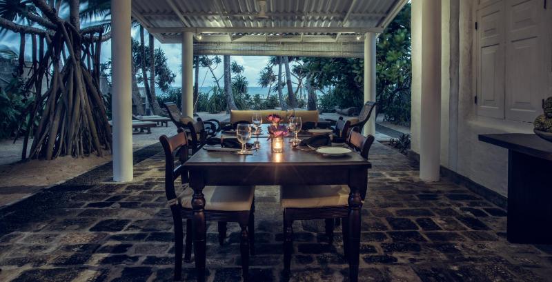 906 Hikkaduwa - Beachfront Private Villa - image 3