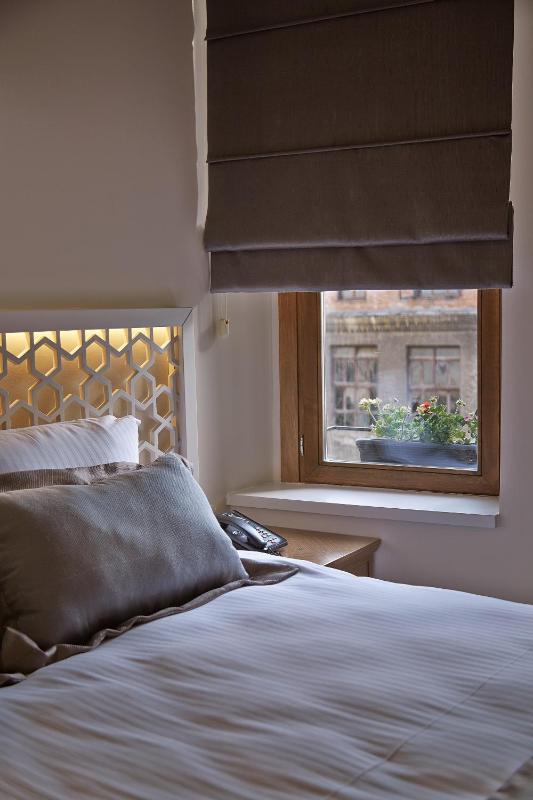 Arart Hotel - image 12