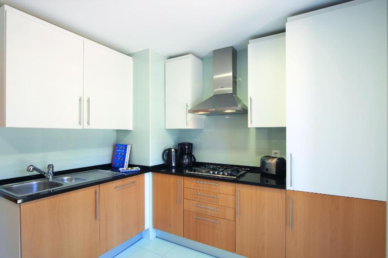 Two-Bedroom Family Apartment (4 Adults + 2 Children) image 2