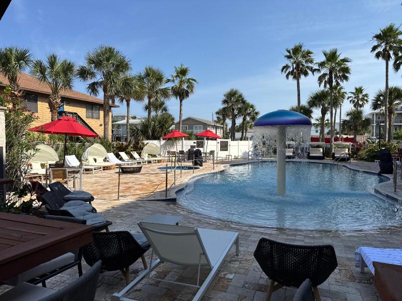 Castillo Real St. Augustine Beach Resort Tapestry by Hilton - image 21