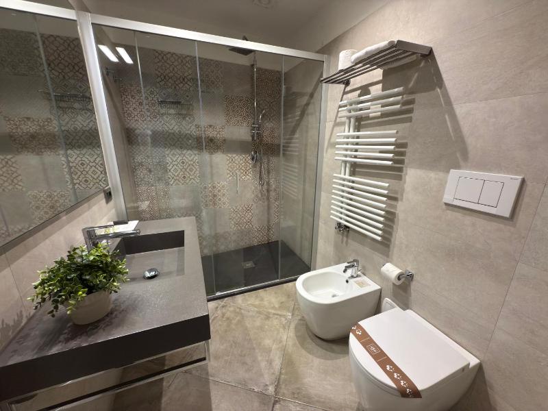 ETNEA 454 Catania Luxury Rooms - image 5