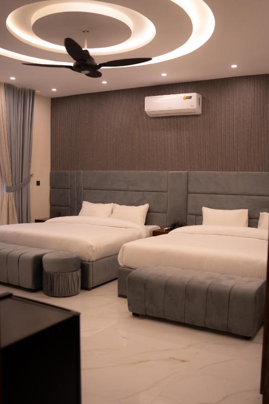 Ariston Suites - image 4
