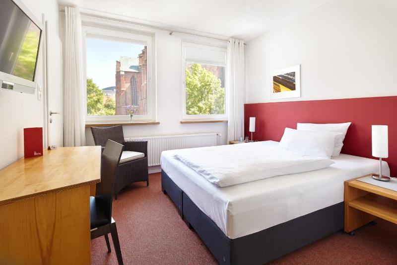 Hotel an der Marienkirche - image 11