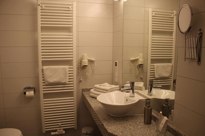 Double Room image 2