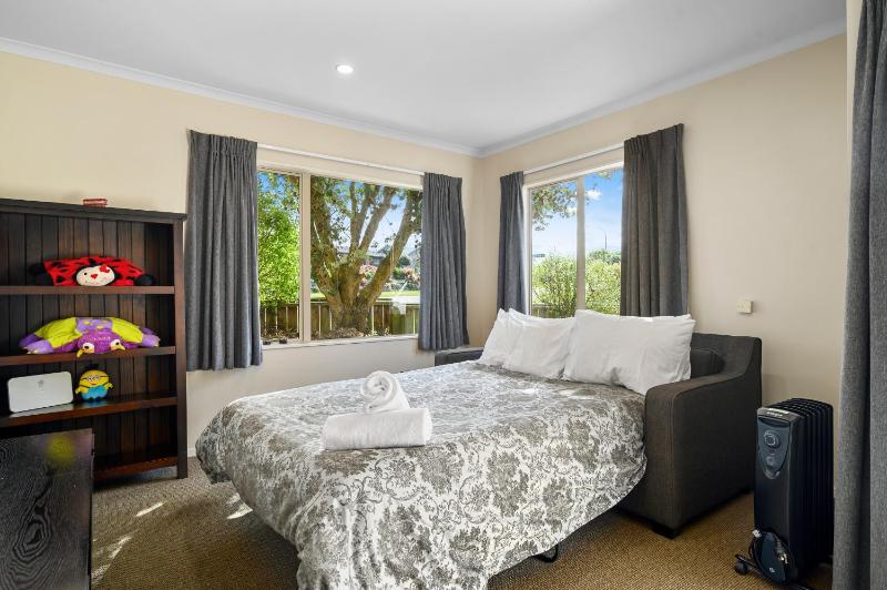 Lakewood Haven - Taupo Holiday Home - image 19