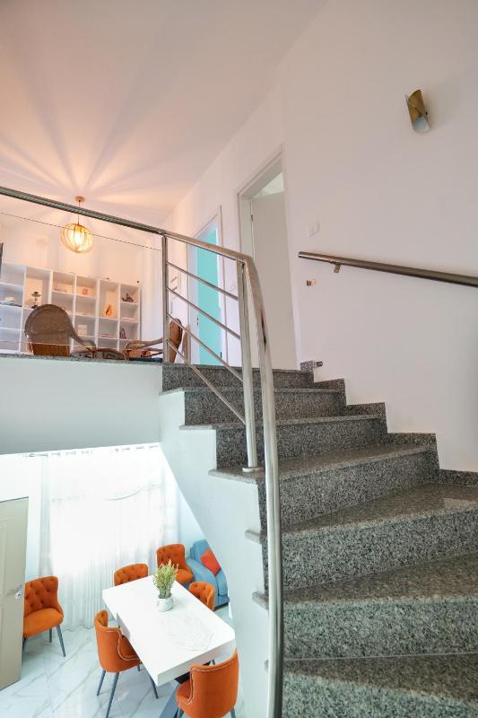 Sunset Bay Deluxe Villa - image 7
