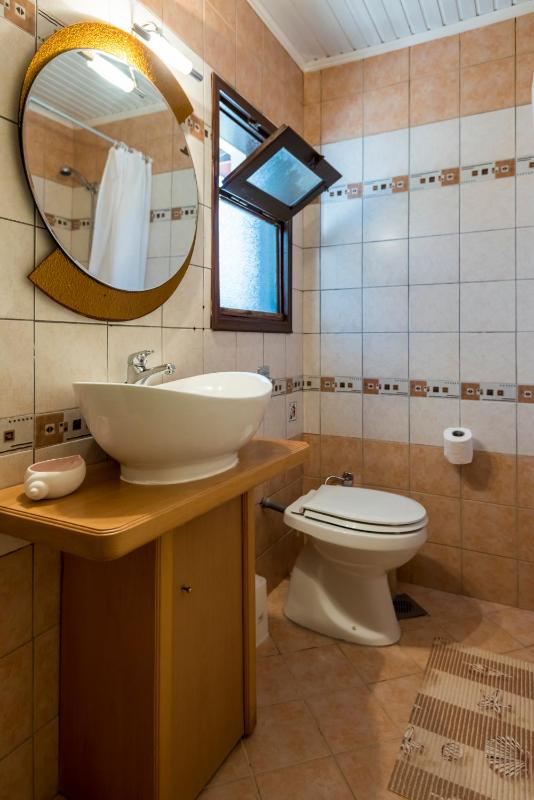 Deluxe Double Room image 3