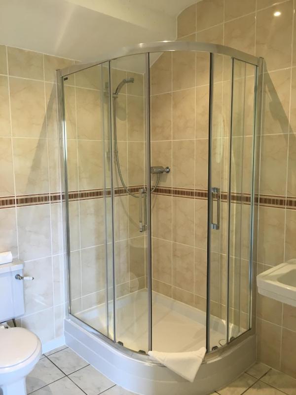 Four-Bedroom House image 2