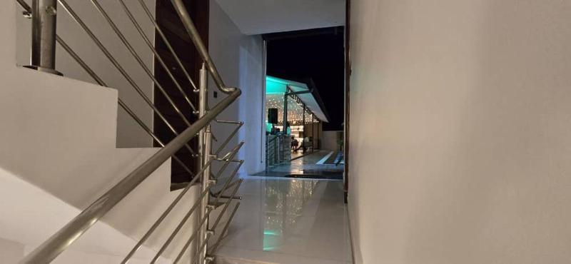 Step Apart Hotel - image 12