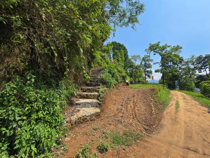 Kailash villa cave cabin lake front - image 3