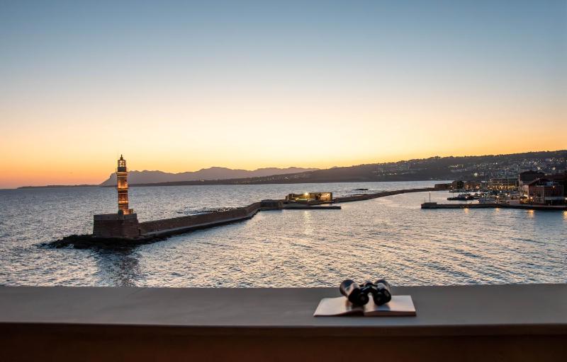 Superior Suite with Sea View image 1