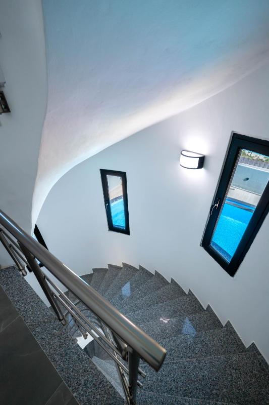 Vullkan Hotel - image 3