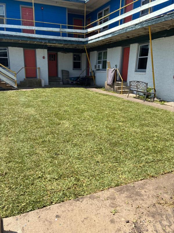 Rosenberg motel - image 7