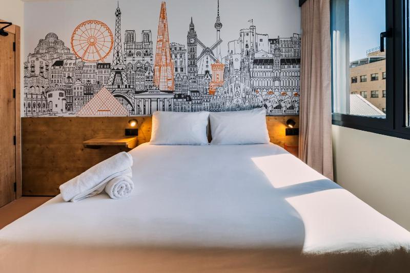 EasyHotel Barcelona La Sagrera - image 13