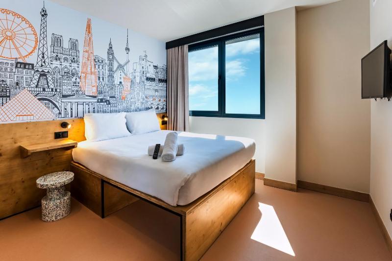 EasyHotel Barcelona La Sagrera - image 1