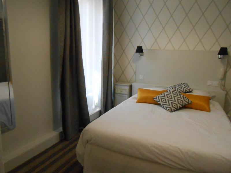Regina Boutique Hotel - image 40