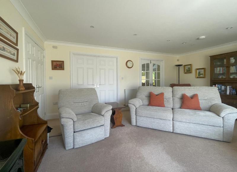 Crosthwaite Gardens - image 21