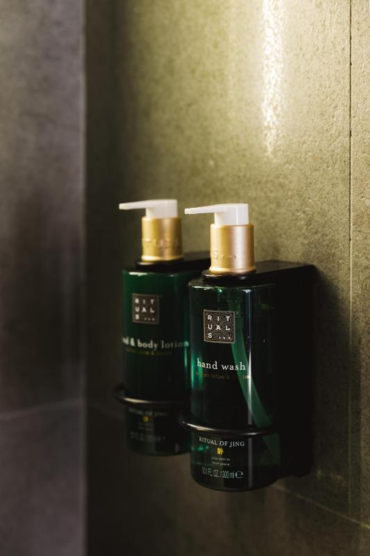 Executive Room image 1