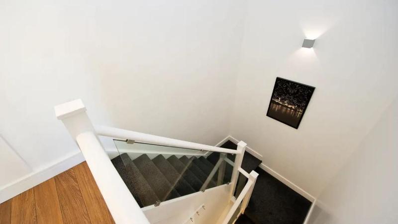 Two-Bedroom Duplex Apartment image 1