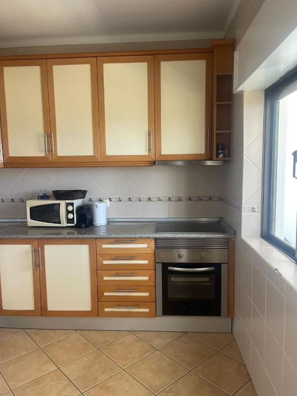 3 Bedroom Apartment with Sea View image 3