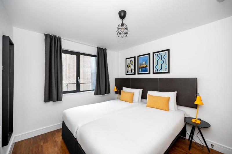 Two-Bedroom Penthouse image 3