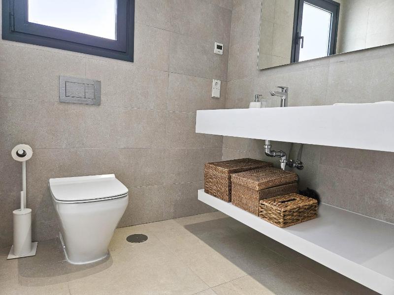 Modern 2 bed with access to Wellness facilities near La Cala de Mijas - image 13