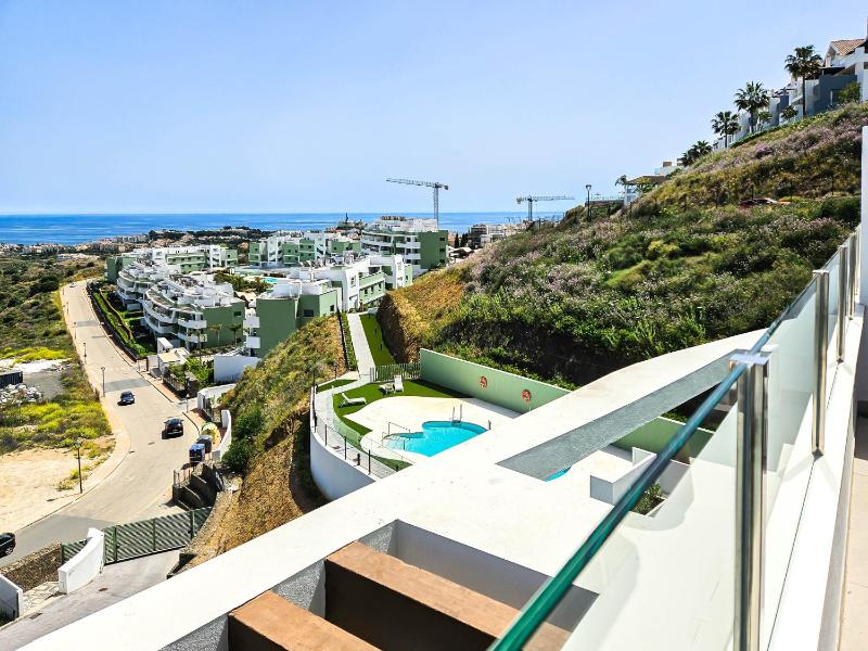Modern 2 bed with access to Wellness facilities near La Cala de Mijas - image 14