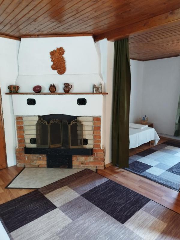 Basic Triple Room image 1