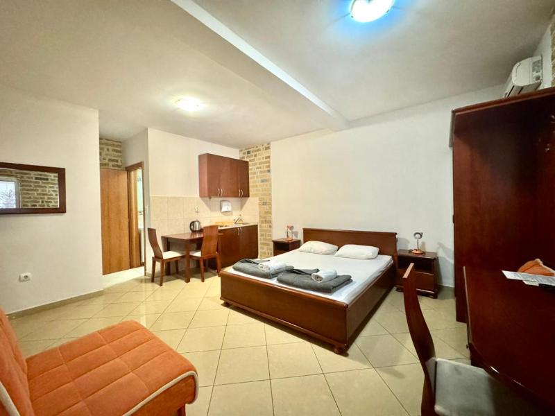 Studio Apartment with Sofa Bed image 1