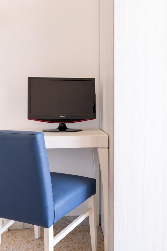Hotel Silver - image 12