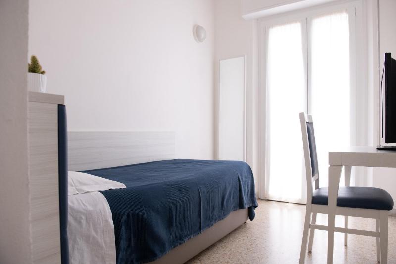 Hotel Silver - image 13