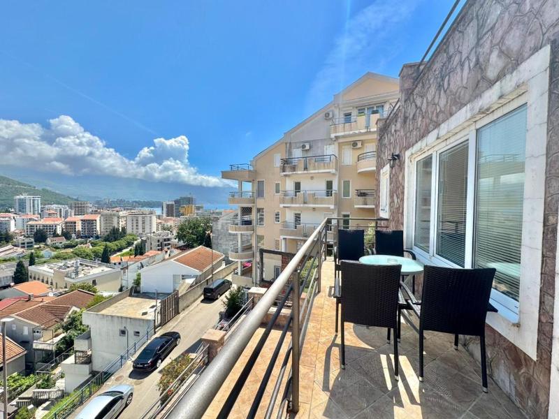 Comfort Apartment with sea view image 3