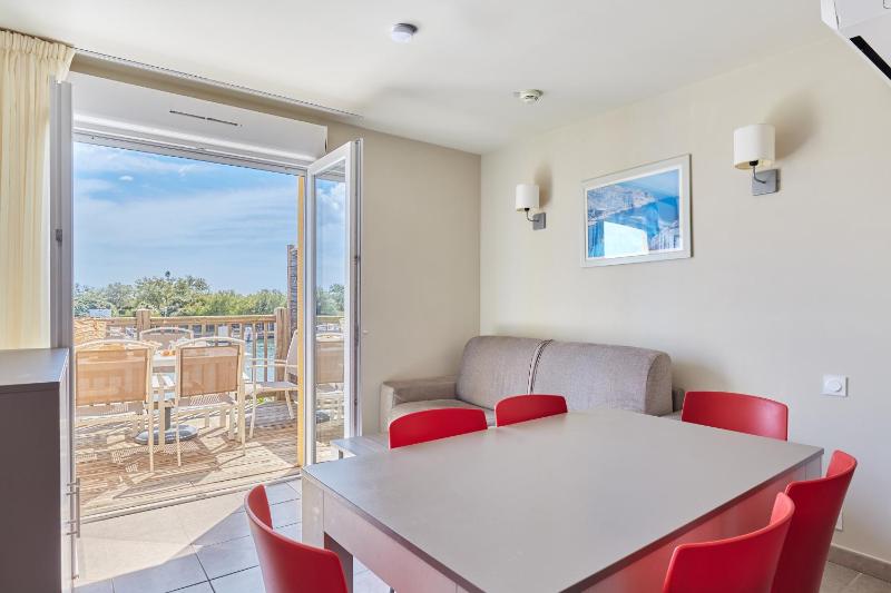 Two-Bedroom Apartment (6 Adults) image 4
