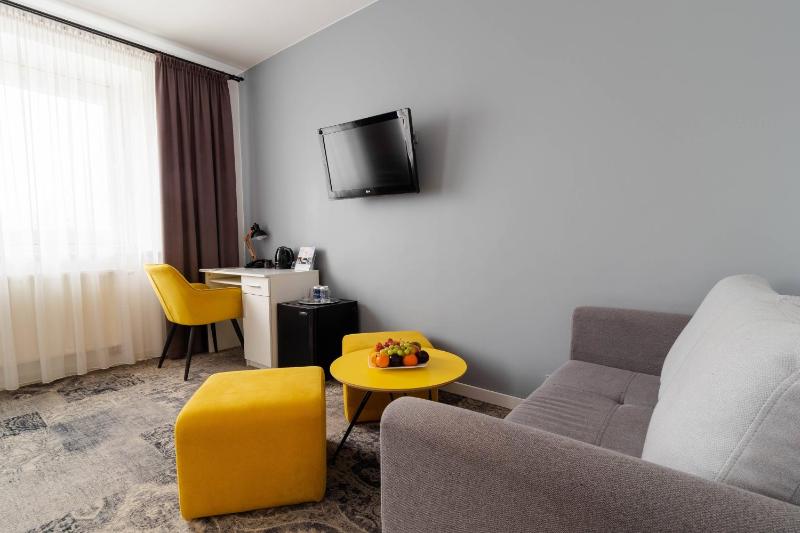 Superior Double Room image 4