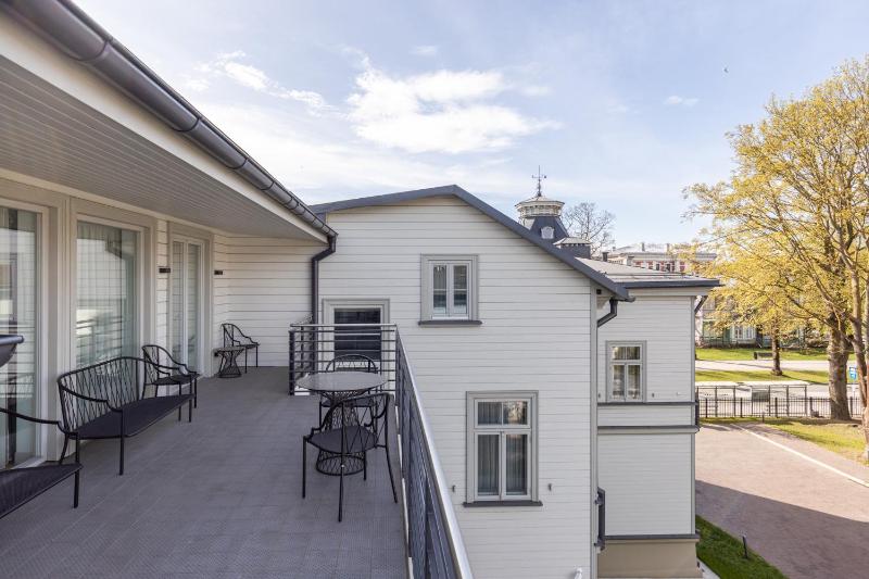 Roze Kūrmājas Residence - image 31