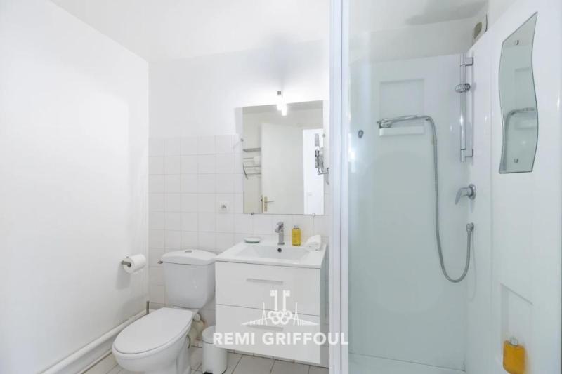 Hypolite 3 Beautiful Apartment 80 meters from the Port of Honfleur 4 - image 8