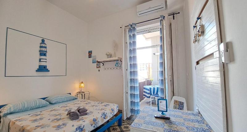Double Room with Private Bathroom image 3