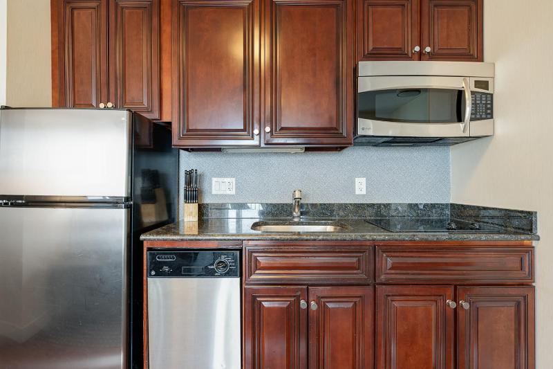 Two-Bedroom Suite image 4