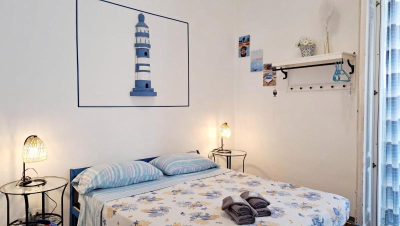 Double Room with Private Bathroom image 1