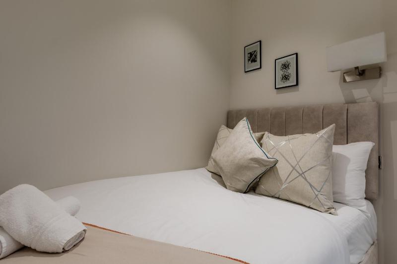 Two-Bedroom Apartment image 4