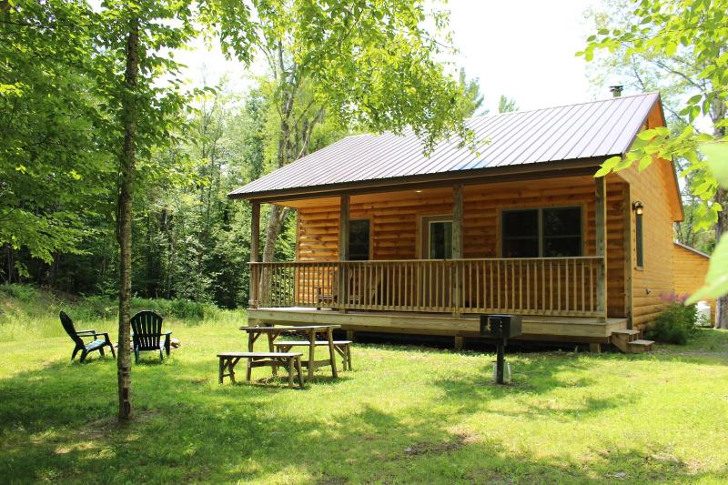 One-Bedroom Cottage image 3