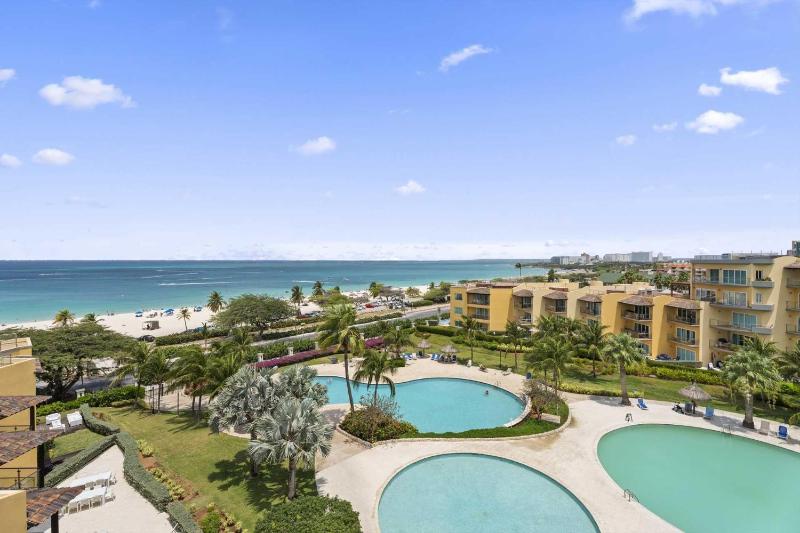 Beachfront - Beach Garden 1BR condo - E124-2 - image 6