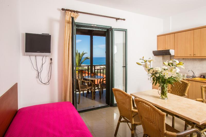 Superior Apartment (5 Adults) image 2