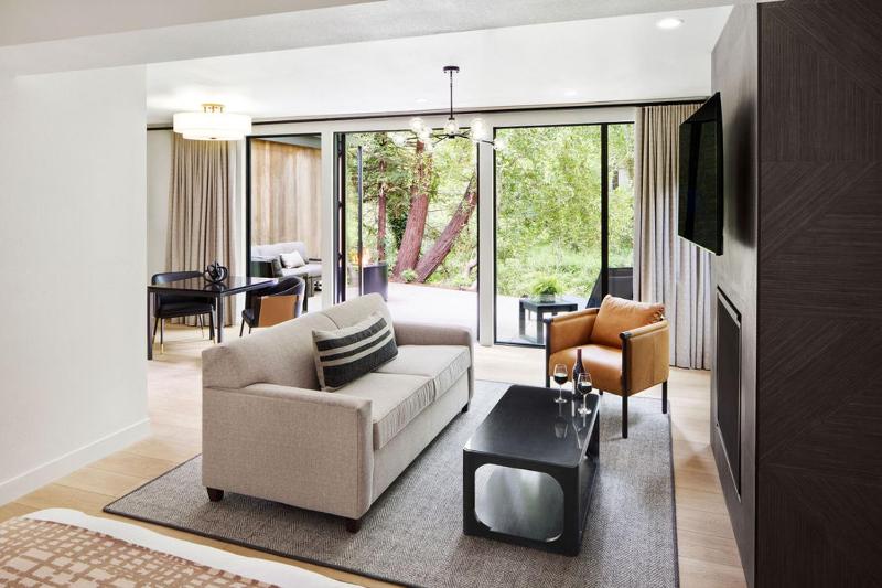 Creekside Suite (ADA) image 1