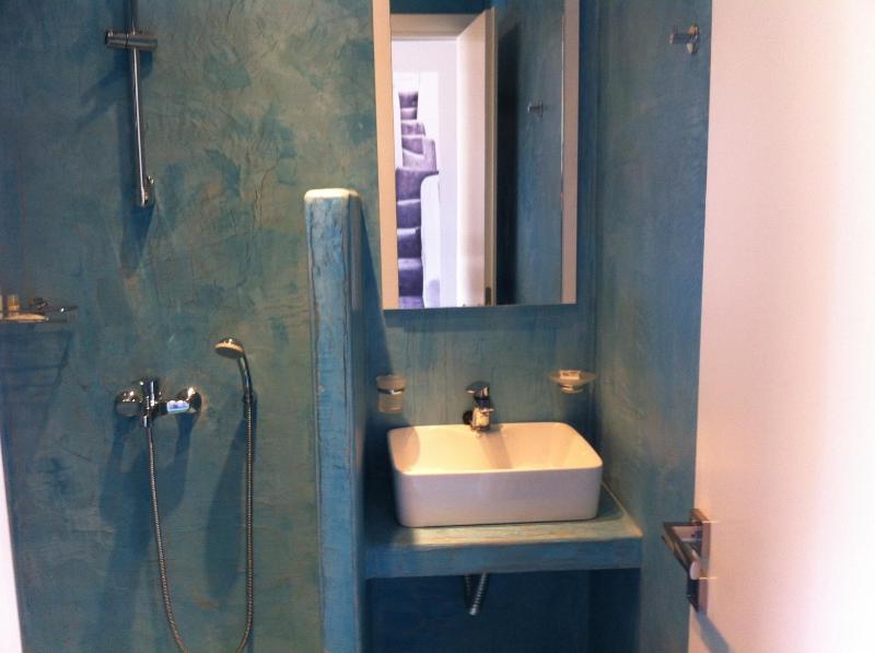 Standard Double or Twin Room with Balcony image 4