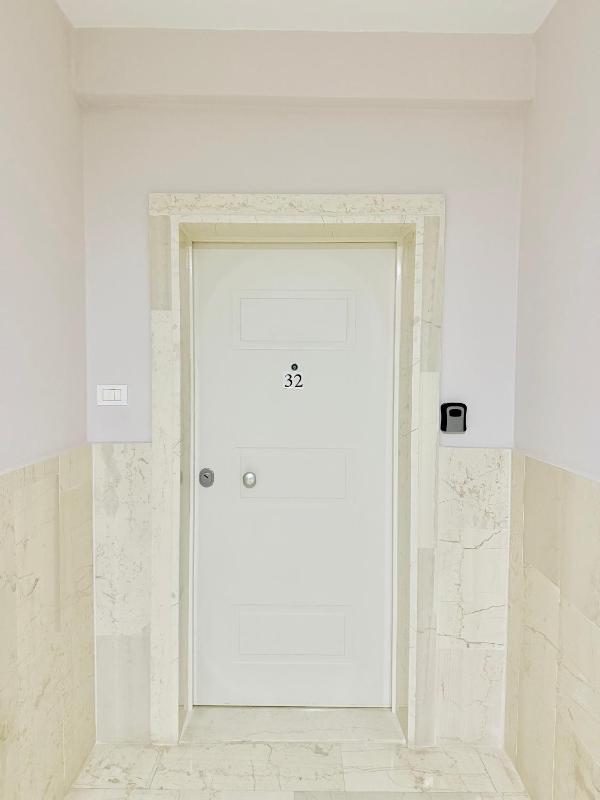 Deluxe Apartment image 2