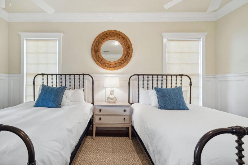 67 Wiggle Lane - Rosemary Beach - Steps to Tennis Courts Beach Pools! - image 46