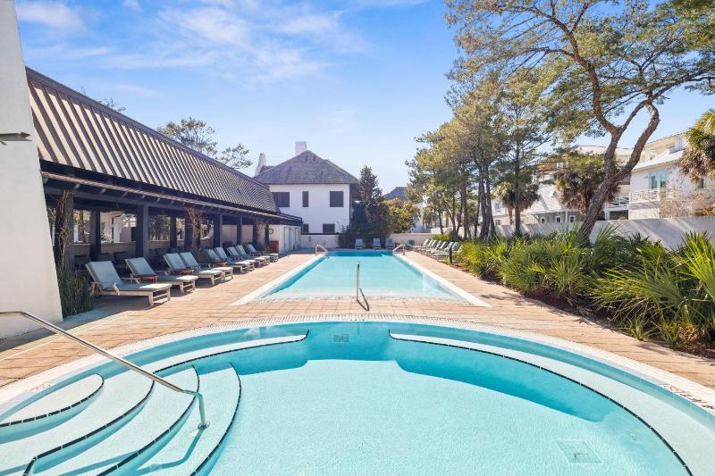 67 Wiggle Lane - Rosemary Beach - Steps to Tennis Courts Beach Pools! - image 25